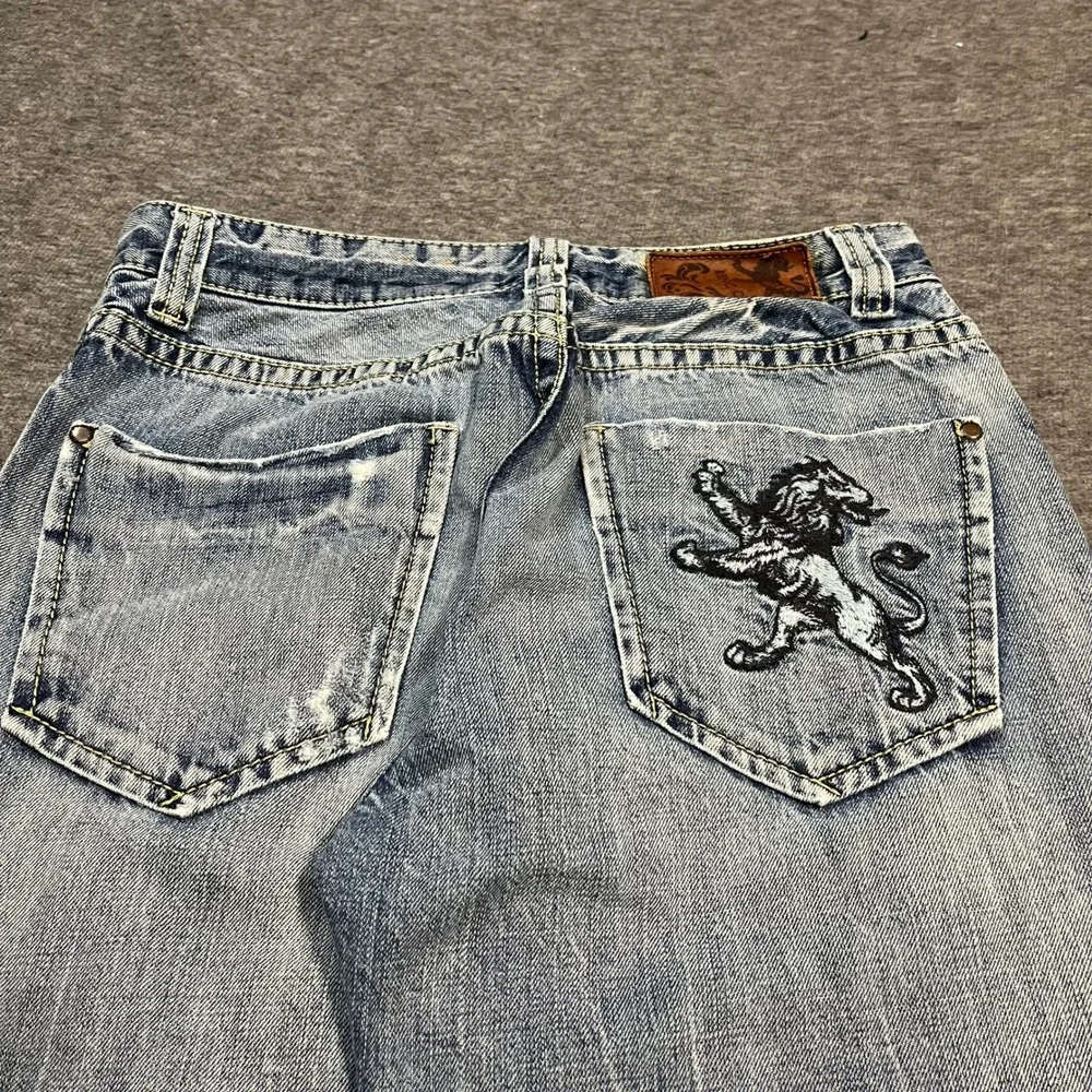 Fusai Mens Baggy Bootcut Jeans Light Wash Embroidered Lion Y2K Skater 29x30